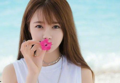 娱乐圈吃瓜明星杨幂图片